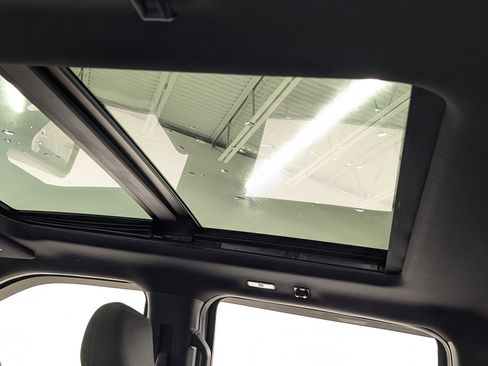 Used 2021 Ford F150 XLT w/ Equipment Group 302A High image 21