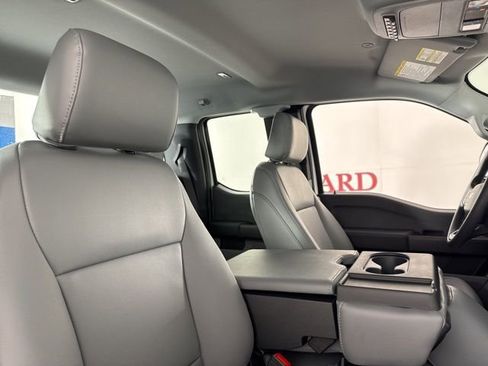 New 2026 Ford F250 XL w/ XL Chrome Package image 19