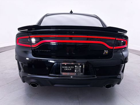 Used 2022 Dodge Charger Scat Pack RWD image 16