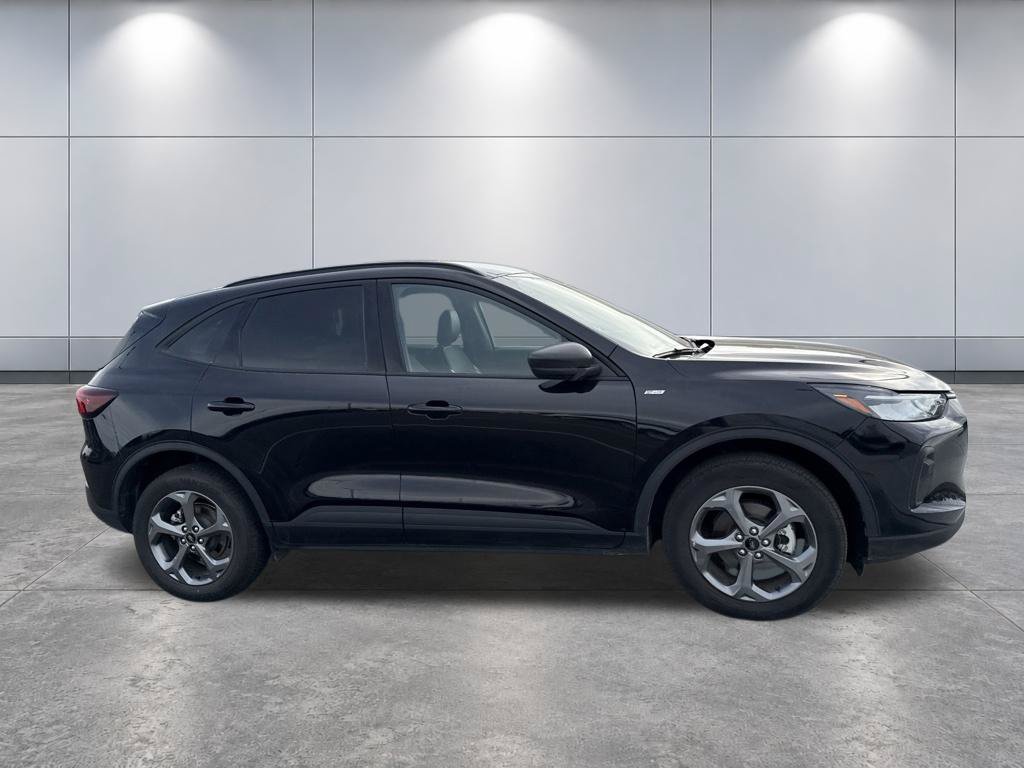 Used 2025 Ford Escape ST-Line AWD/4WD image 34