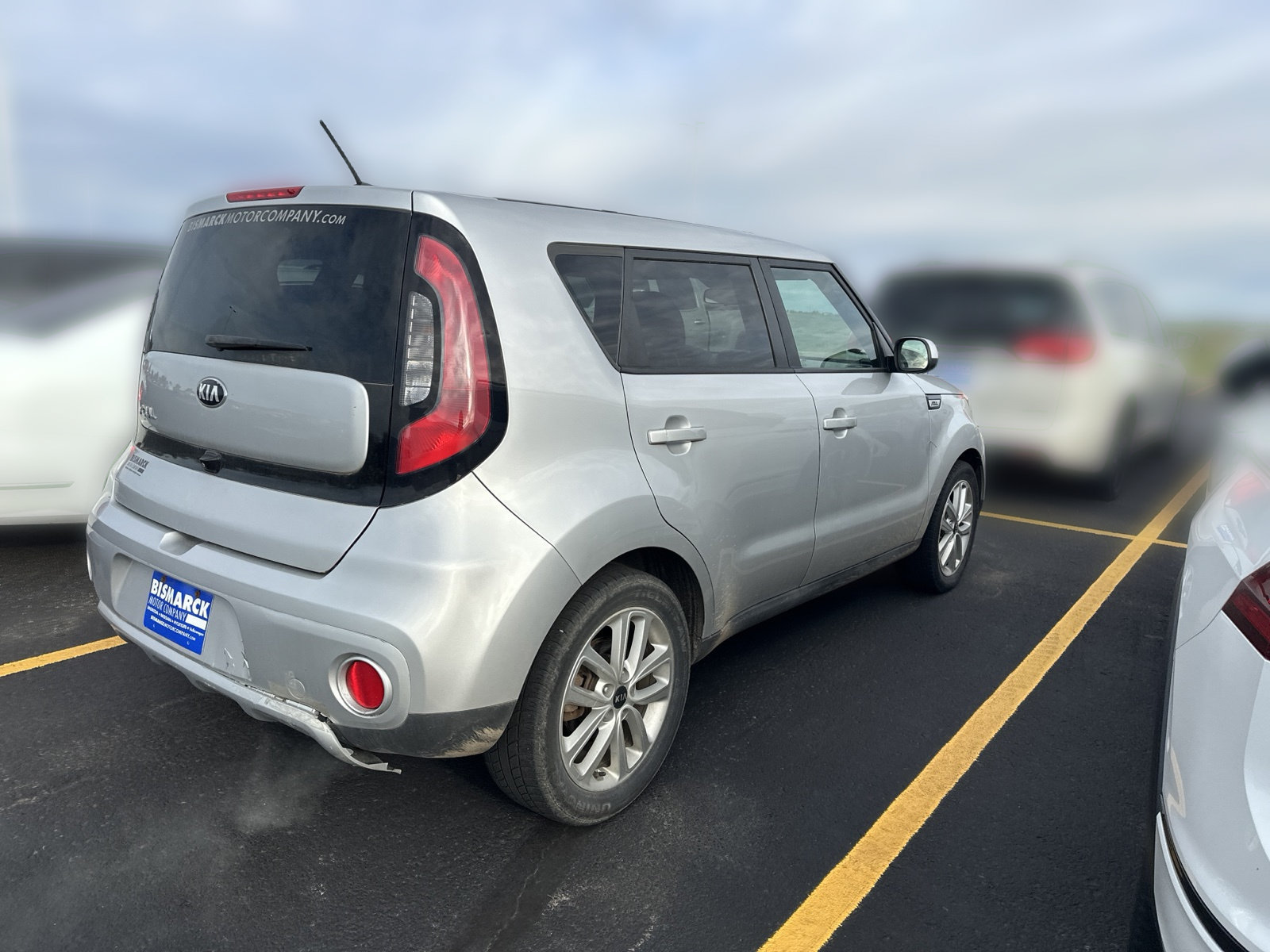 Used 2017 Kia Soul + FWD image 3