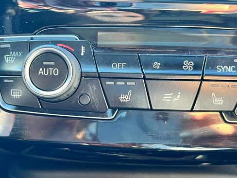 Used 2018 BMW X1 xDrive28i w/ M Sport Package image 46