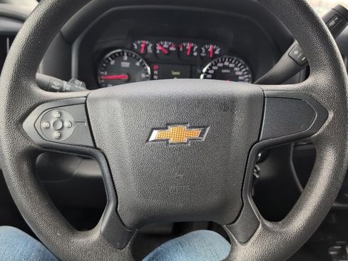 Used 2016 Chevrolet Silverado 1500 Custom w/ Custom Convenience Package image 13