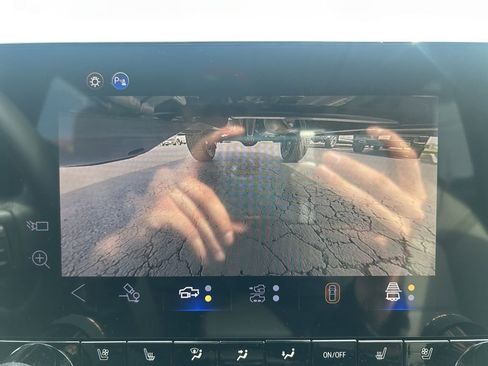 New 2026 Chevrolet Colorado ZR2 w/ Technology Package AWD/4WD image 35