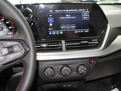 New 2026 Chevrolet Trax RS w/ Driver Confidence Package FWD image 19