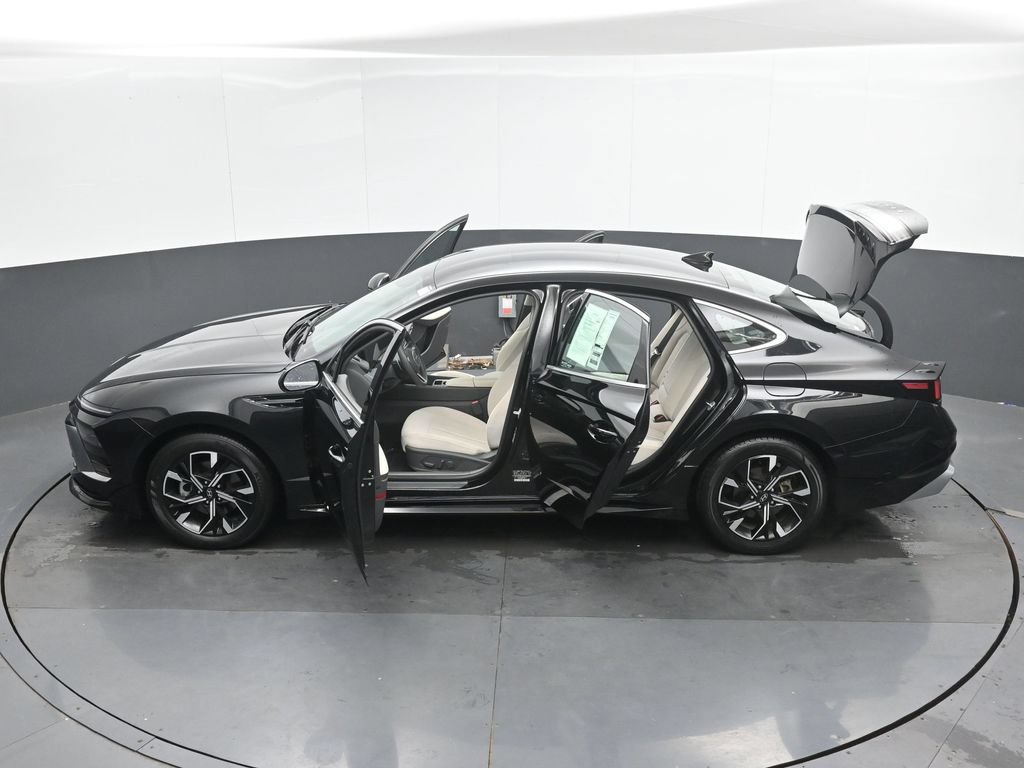 Used 2025 Hyundai Sonata SEL FWD image 50