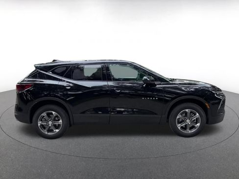 Used 2026 Chevrolet Blazer LT FWD image 16