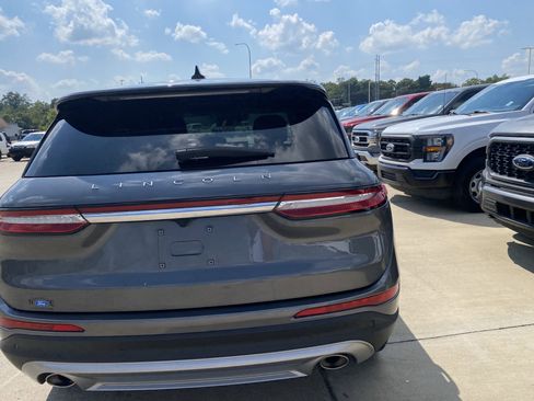 Used 2023 Lincoln Corsair FWD image 7