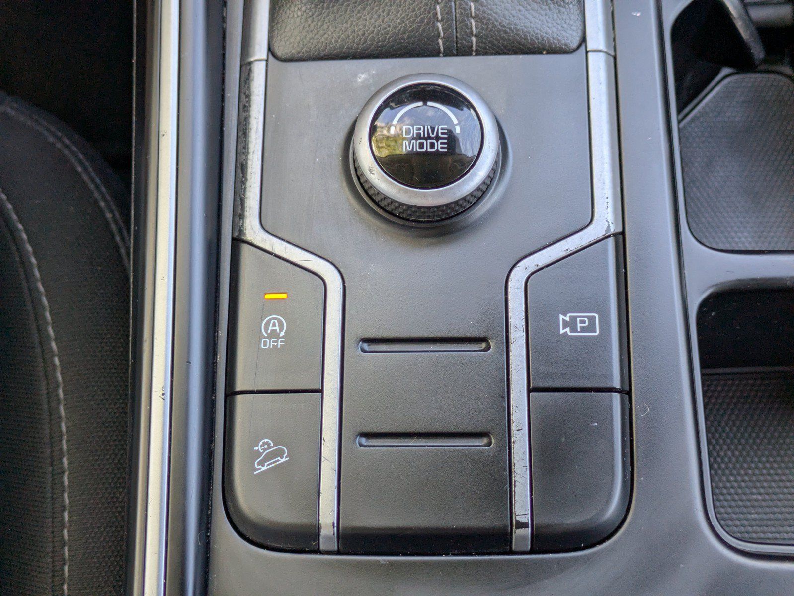 Certified 2023 Kia Sorento LX FWD image 24