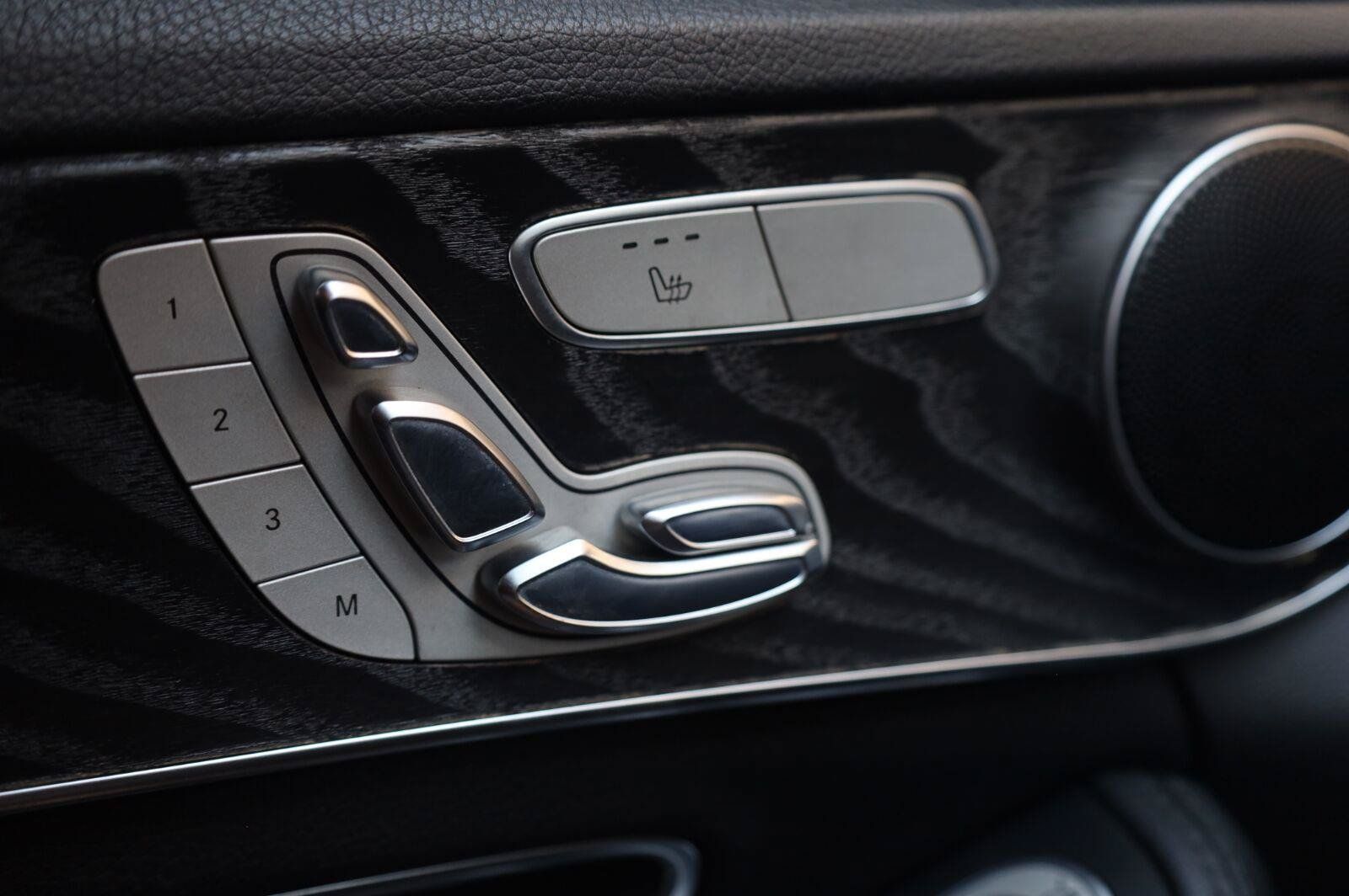Used 2017 Mercedes-Benz C 300 4MATIC Sedan image 31