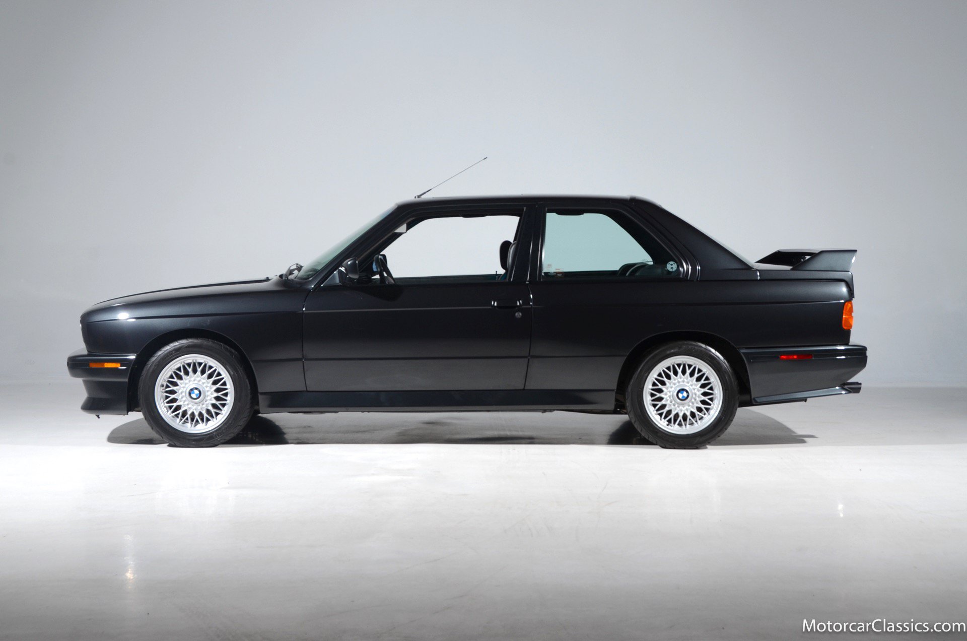 Used 1990 BMW M3 Coupe RWD image 8