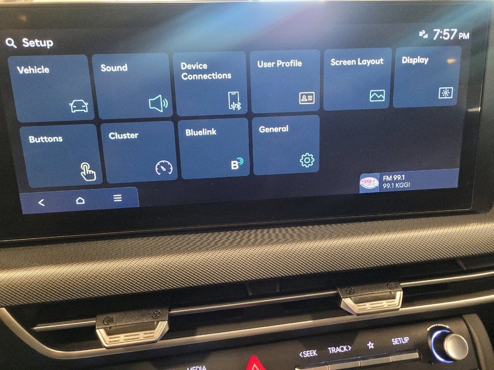 Used 2025 Hyundai Sonata SE FWD image 25