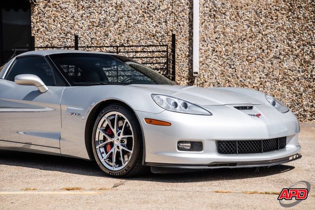 Used 2009 Chevrolet Corvette Z06 w/ Preferred Equipment Group RWD image 59