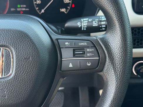 Certified 2024 Honda HR-V LX image 17
