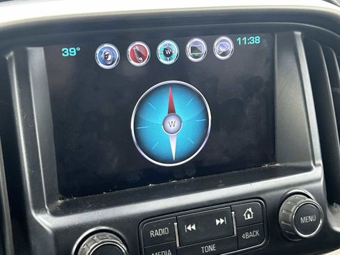 Used 2017 GMC Canyon SLE image 14