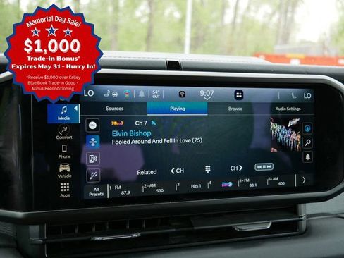 Used 2024 Jeep Wrangler Unlimited Sahara w/ Safety Group AWD/4WD image 21