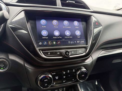 Used 2022 Chevrolet TrailBlazer RS w/ Sun and Liftgate Package image 23