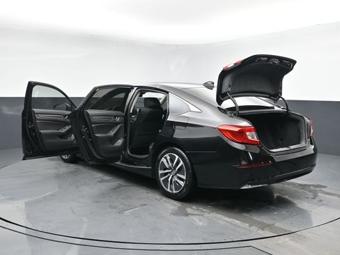 Used 2021 Honda Accord EX image 32