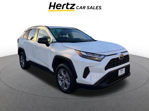 Used 2025 Toyota RAV4 LE image 1