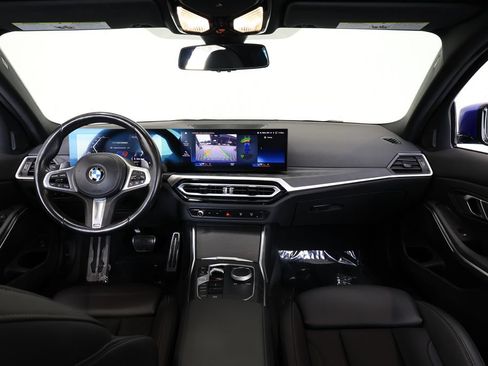 Used 2023 BMW 330i Sedan w/ M Sport Package RWD image 22