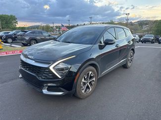 Used 2025 Kia Sportage EX video 1