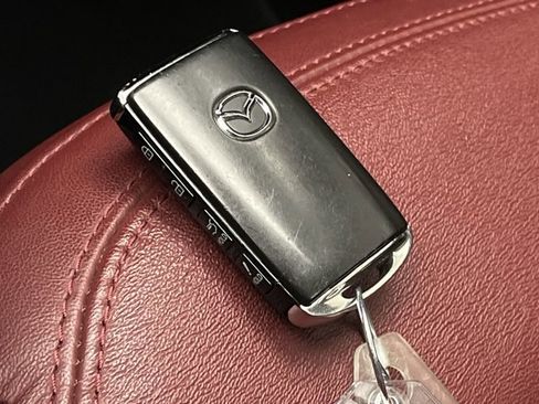 Certified 2024 MAZDA CX-5 Carbon Edition image 29