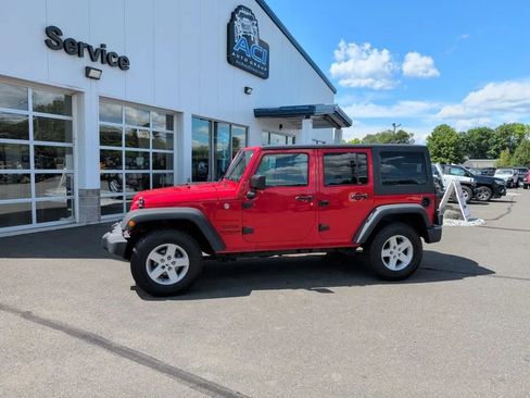 Used 2016 Jeep Wrangler Unlimited Sport w/ Quick Order Package 24S AWD/4WD image 3