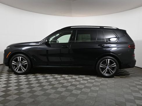 Used 2027 BMW X7 xDrive40i w/ M Sport Package AWD/4WD image 2