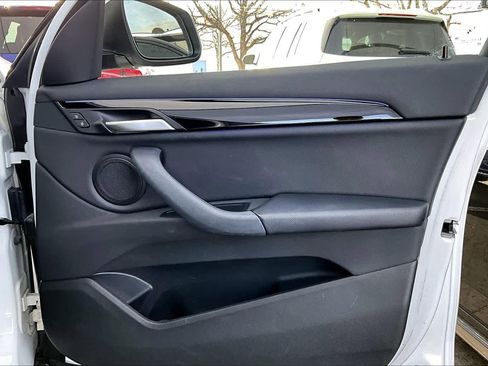 Used 2021 BMW X1 sDrive28i w/ Premium Package image 23