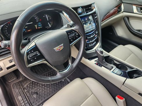 Used 2019 Cadillac CTS Sedan image 2