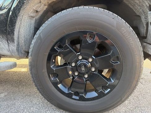 Used 2019 Ford Ranger XLT w/ Black Appearance Package image 10