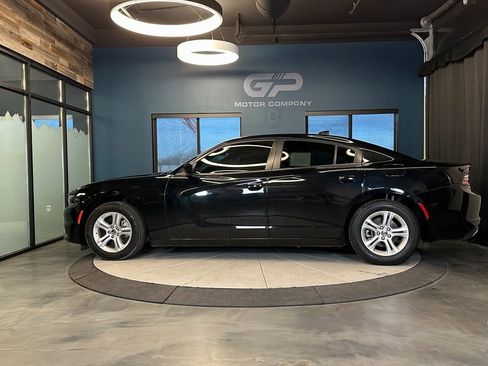 Used 2023 Dodge Charger SXT image 6