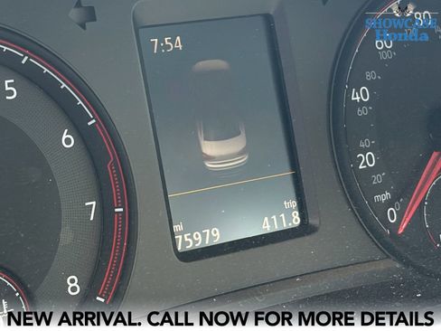 Used 2022 Volkswagen Passat 2.0T SE FWD image 13