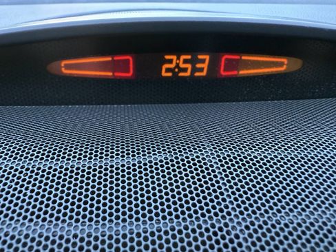 Used 2009 Mercedes-Benz SL 550 image 36