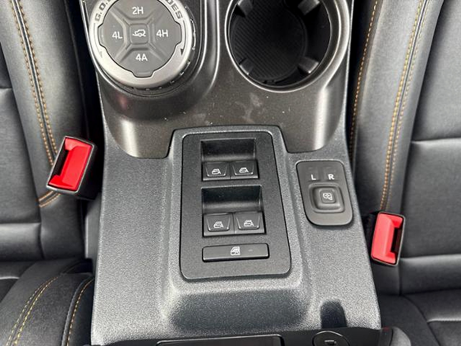 Used 2023 Ford Bronco Badlands AWD/4WD image 21