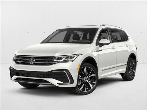 Used 2024 Volkswagen Tiguan SEL R-Line w/ MDO Package, Two-Row AWD/4WD image 1