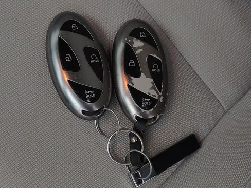 Used 2024 Hyundai Kona SEL FWD image 32