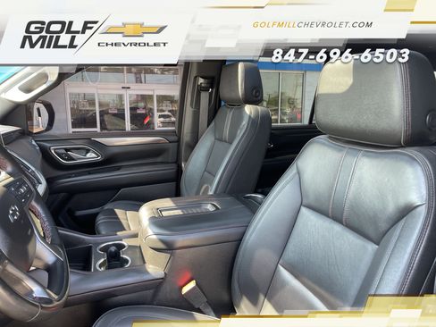 Used 2024 Chevrolet Suburban RST w/ Luxury Package AWD/4WD image 13