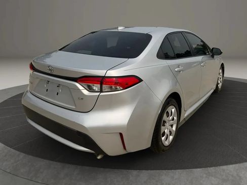 Used 2020 Toyota Corolla LE FWD image 7