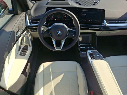 Used 2026 BMW X1 xDrive28i w/ Technology Package AWD/4WD image 11