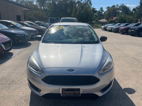 Used 2015 Ford Focus S image 3