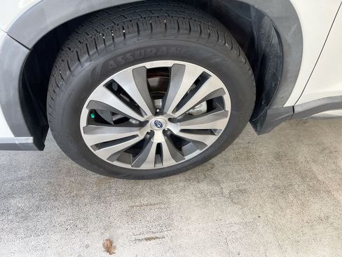 Used 2020 Subaru Ascent Limited w/ Technology Package AWD/4WD image 10