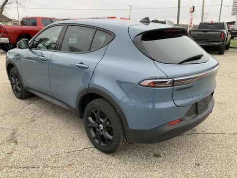 Used 2024 Dodge Hornet GT Plus w/ GT Blacktop Package image 9