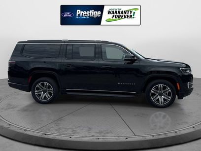 Used 2024 Jeep Wagoneer L Series II w/ Flexible Seating Group