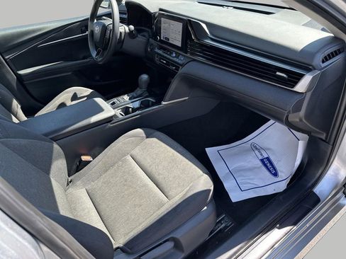 Used 2025 Toyota Camry LE FWD image 23