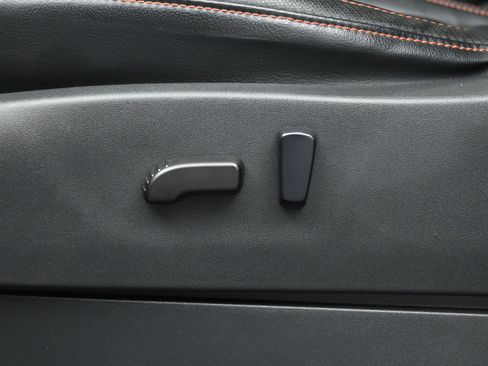 Used 2023 Nissan Frontier PRO-4X w/ Pro-4X Premium Package image 9