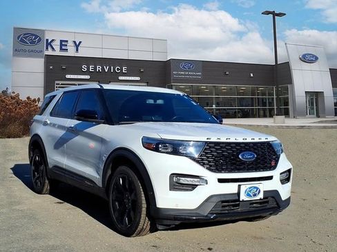 Used 2022 Ford Explorer ST w/ Equipment Group 401A AWD/4WD image 3