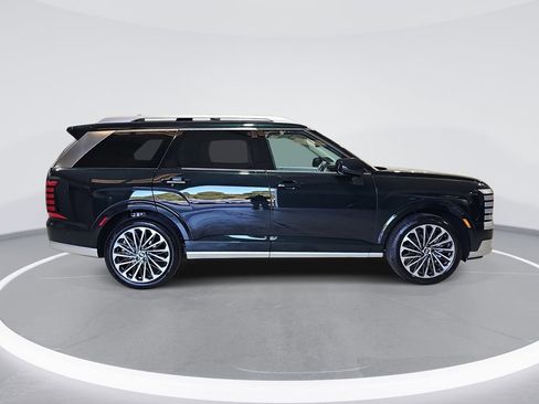 New 2026 Hyundai Palisade Calligraphy FWD image 4