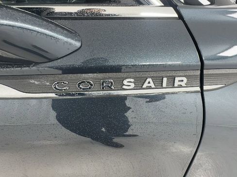 Used 2020 Lincoln Corsair Reserve image 39