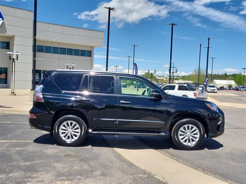 Used 2019 Lexus GX 460 Premium image 4